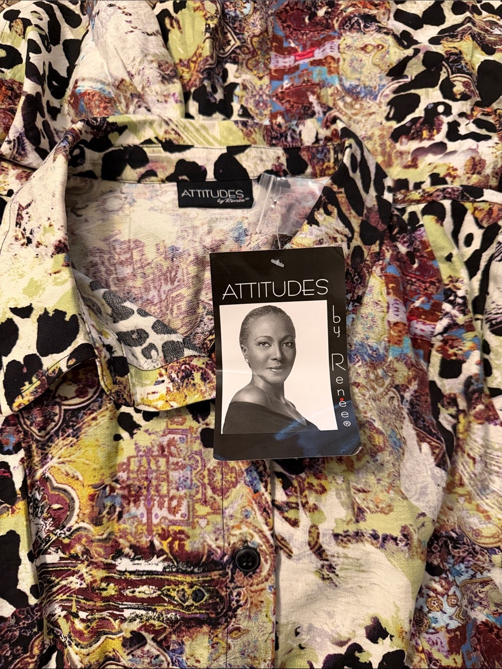 Attitudes by Renee Short Sleeve Button Front Romper Jungle Multi-Print (33) - Picture 6 of 6
